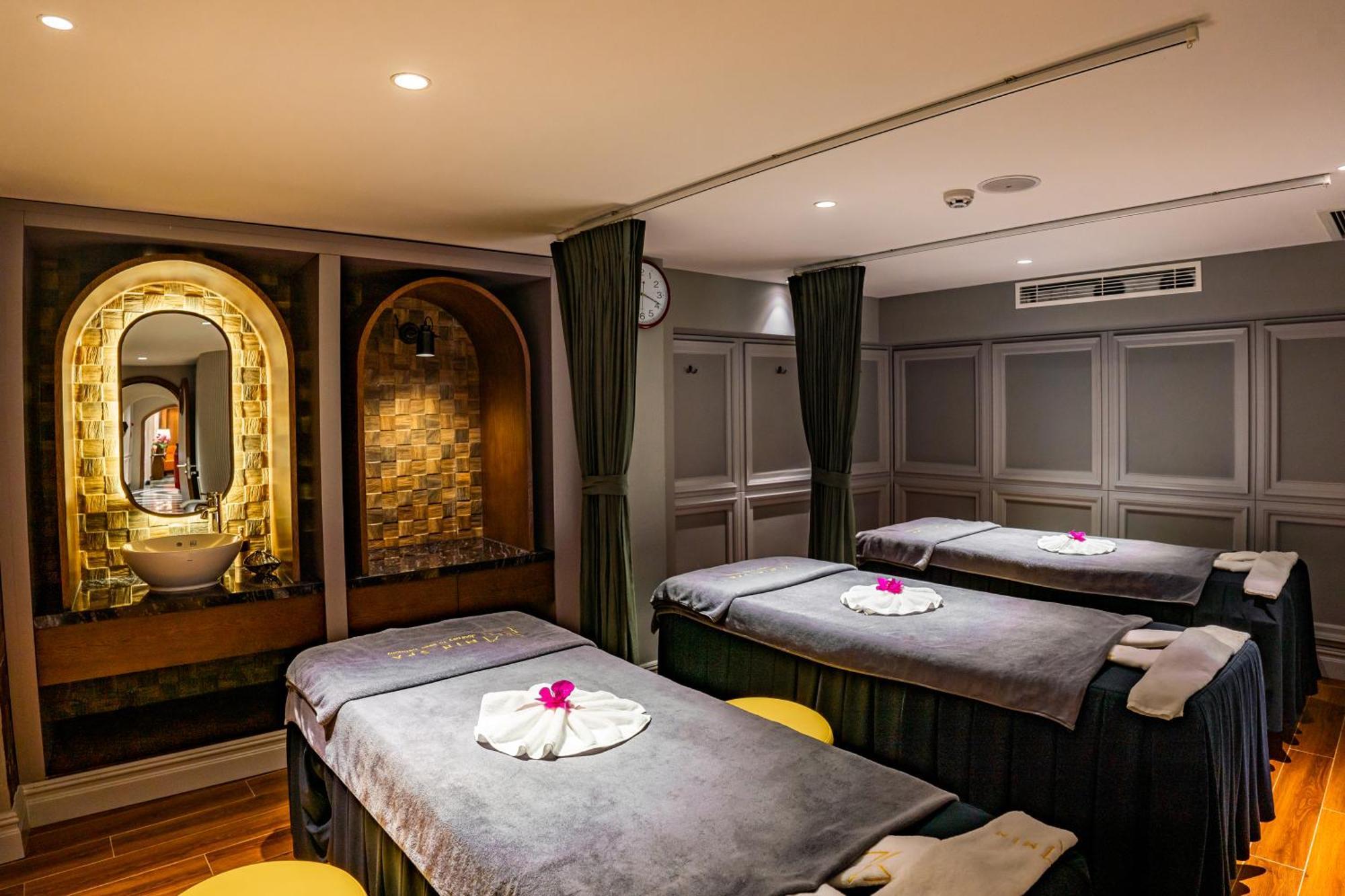 Minerva Premium Hotel Hanoi Exterior foto